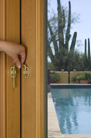 Harry Engert Company Inc Handle Latches